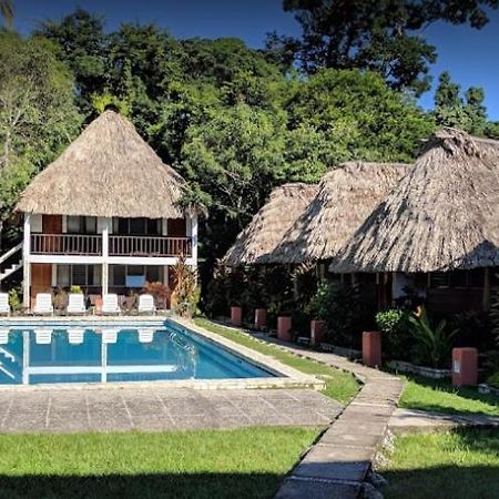 Hotel Tikal Inn Esterno foto