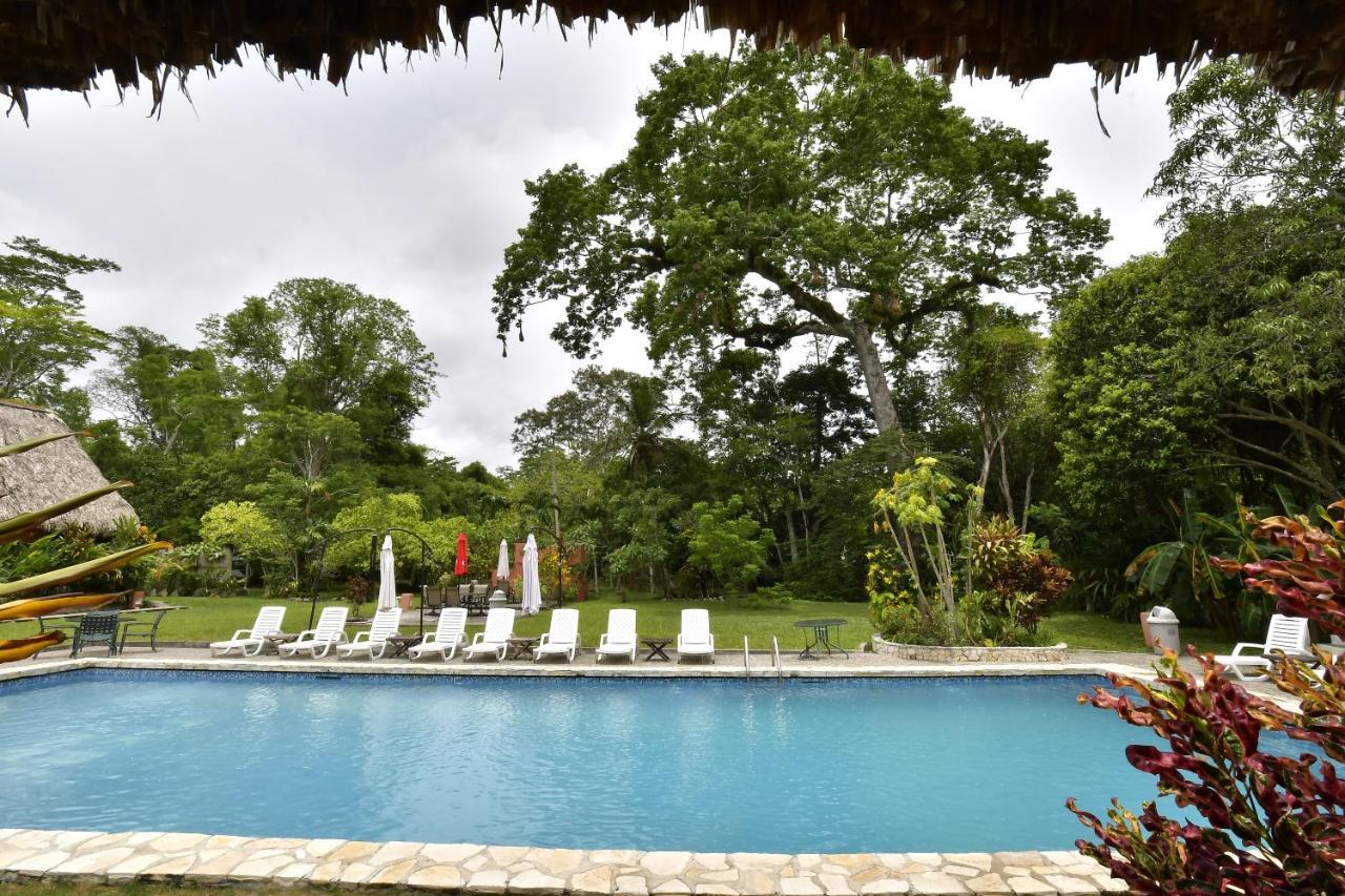 Hotel Tikal Inn Esterno foto