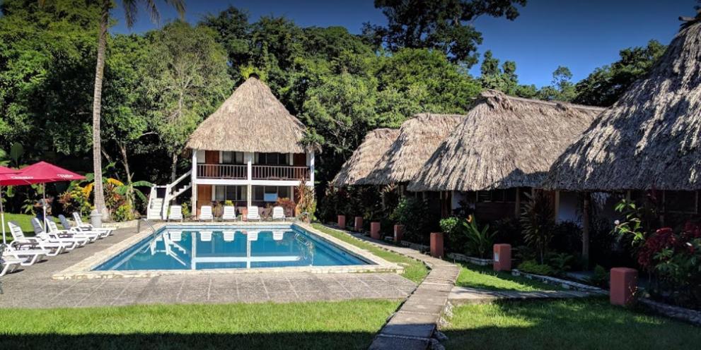 Hotel Tikal Inn Esterno foto