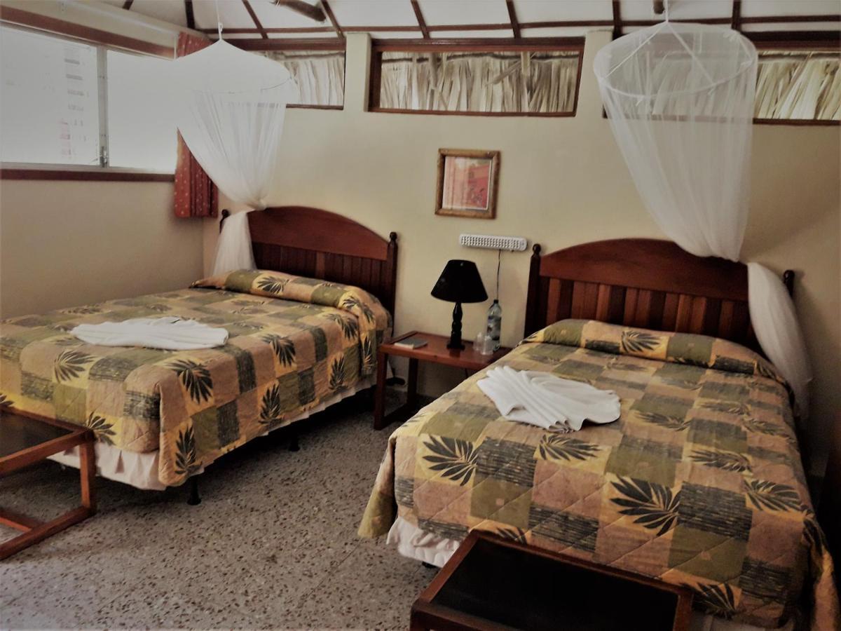 Hotel Tikal Inn Esterno foto